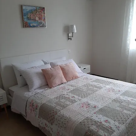 Olga Aprt Apartment